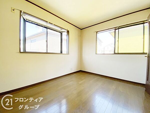 洋室を拡大表示