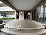 エントランス：多様化する住まいのお悩みを当社へお気軽にご相談下さい