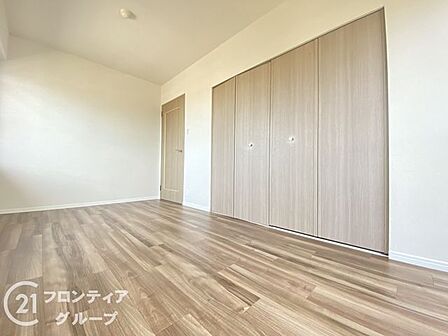 住まい探しで後悔しないためのポイントをスタッフがお伝えします。検討中の方もそうでない方も、まずは一度お話を聞かせてください