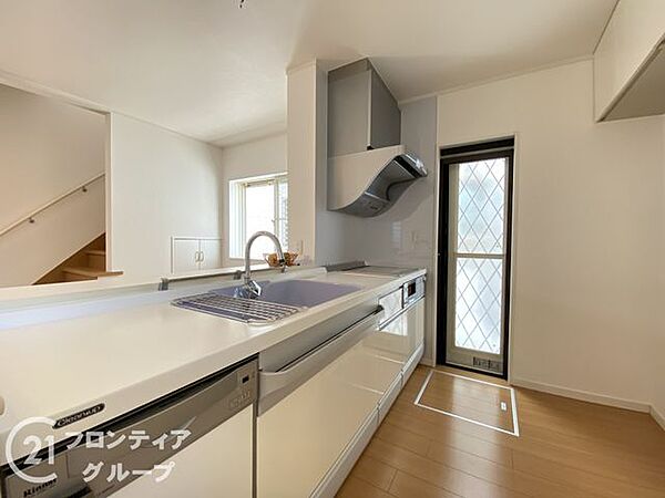 キッチンを拡大表示
