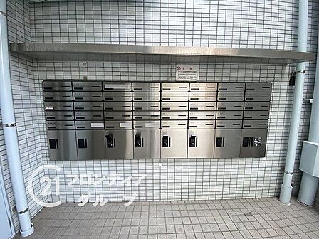 はじめてのマイホーム購入は、わからないことだらけで当然です。資金計画から物件選びまで、順を追ってスタッフが一緒に考えていきます