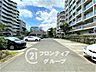 駐車場：はじめてのご相談でも、経験豊富なスタッフが丁寧にお話を伺います。住まいのことで気になることがあれば、いつでもお声がけください
