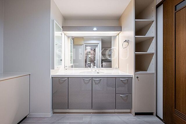 洗面 グランドハイツミュウゼ1er 6階/-