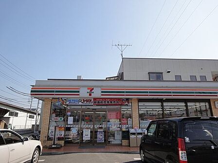 セブンイレブン南柏豊四季店(490m)
