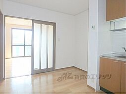 リヴェール 201 2階2DKのリビング/ダイニング