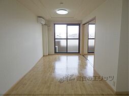 サン・クレールIII 206 2階2LDKのリビング/ダイニング