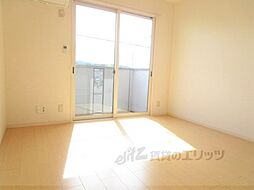 ドゥジェーム 201 2階1Kのリビング/ダイニング