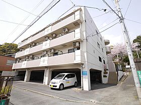 プレザント  ｜ 福岡県北九州市八幡西区折尾1丁目（賃貸マンション1LDK・2階・37.12㎡） その1