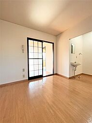 タウニィハイツRIKO 2階2DKのリビング/ダイニング