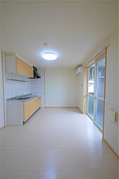 ヴィラージュ新木屋瀬 2階2DKのリビング/ダイニング