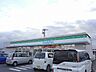 周辺：ファミリーマート／中間垣生店 (490m)