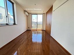 プレジール 1DKの写真