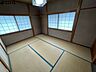室内：2階和室