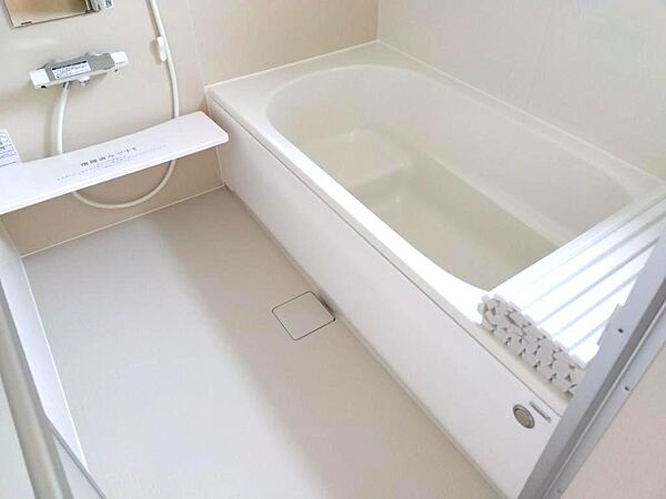 浴室を拡大表示