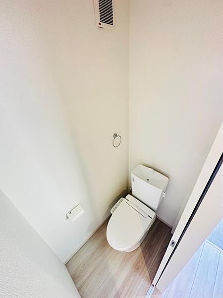 トイレを拡大表示