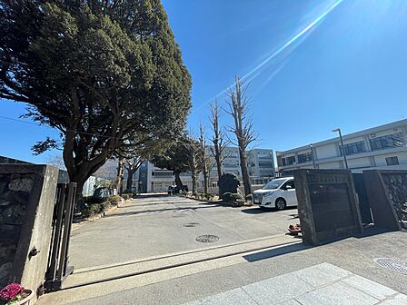 習志野市立第二中学校まで徒歩8分