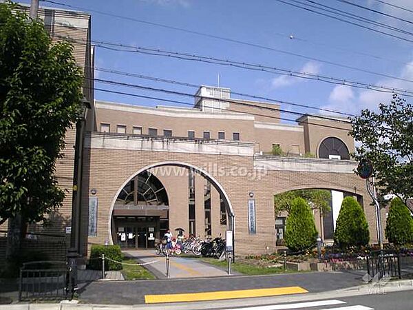 周辺を拡大表示