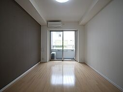 都営新宿線 森下駅 徒歩8分の賃貸マンション 10階1Kのリビング/ダイニング