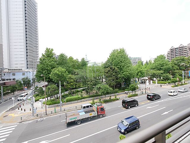 バルコニー