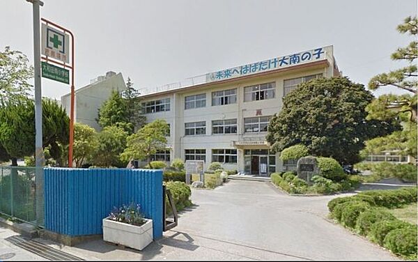 周辺を拡大表示