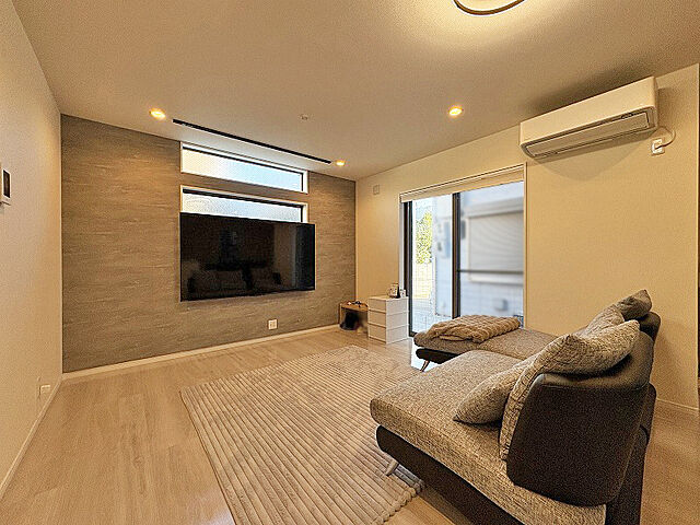 リビング/ダイニング 府中市白糸台1丁目