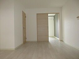 JR関西本線 加美駅 徒歩10分の賃貸アパート 1階1LDKのリビング/ダイニング