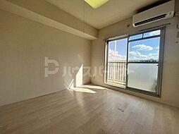 ロイヤルコート 2階ワンルームのリビング/ダイニング