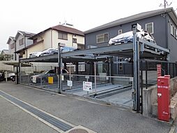 7 / 11