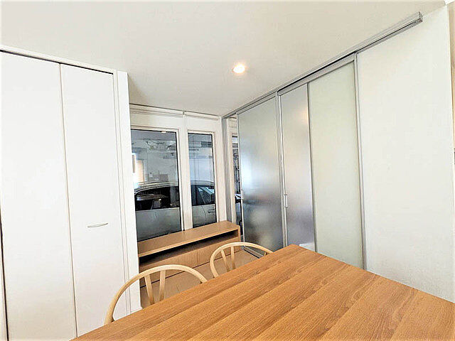 室内 狛江市和泉本町2丁目