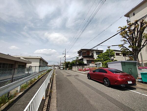 周辺を拡大表示