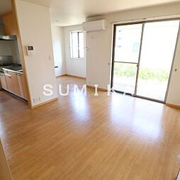 ヴィラ・ド・フルールＤ 2階2LDKのリビング/ダイニング