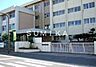 周辺：岡山市立芳田小学校 1079m