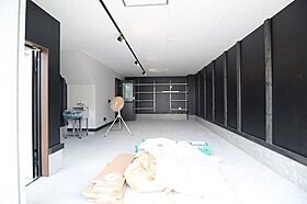 Casa　Garage  ｜ 岡山県岡山市北区西崎2丁目（賃貸アパート1LDK・1階・87.90㎡） その9