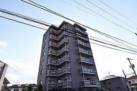 アリベ国富II  ｜ 岡山県岡山市中区国富（賃貸マンション2LDK・7階・61.06㎡） その1