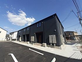 アルバーダ・ＫVI  ｜ 岡山県岡山市北区門前（賃貸アパート1LDK・1階・50.14㎡） その1