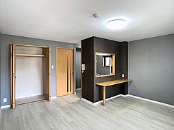 ヴィクトワール南方 2階ワンルームのリビング/ダイニング