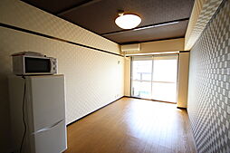 第三木下マンション 4階ワンルームのリビング/ダイニング