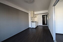 上杉第7ビル西古松 3階2LDKのリビング/ダイニング