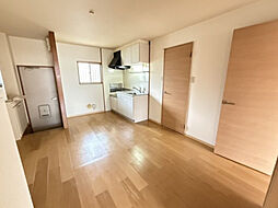 ニューシティレスポワール 2階2DKのリビング/ダイニング