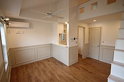 プリマガーデン岡山　弐番館 2階ワンルームのリビング/ダイニング