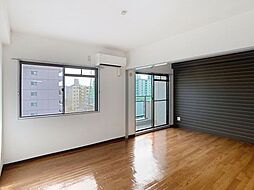 グランデュール医大南 7階ワンルームのリビング/ダイニング