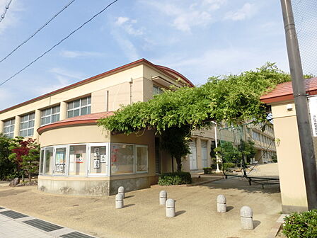 浜松市立東小学校(783m)