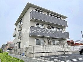 アーバンコートツマダ  ｜ 神奈川県厚木市妻田北3丁目（賃貸アパート1LDK・3階・42.78㎡） その1