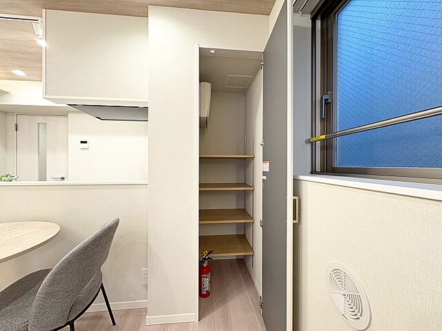 収納 菱和パレス西麻布 2階/-