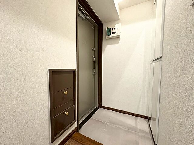 玄関 麻布霞町マンション 7階/-