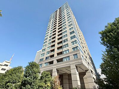 外観:飽きのこないシンプルモダンな外観です。 外観:飽きのこないシンプルモダンな外観です。