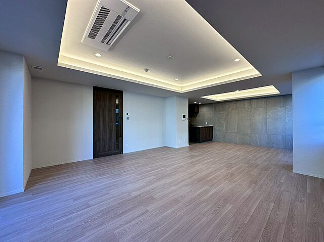 室内 綱町ホームズ 3階/-