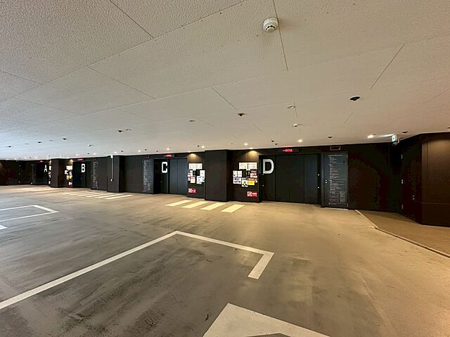 駐車場 ＧＬＯＢＡＬ　ＦＲＯＮＴ　ＴＯＷＥＲ 18階/-