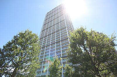 外観：飽きのこないシンプルモダンな外観です。