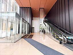 館内は静寂な中が保たれており、管理が行き届いている印象を受けました。